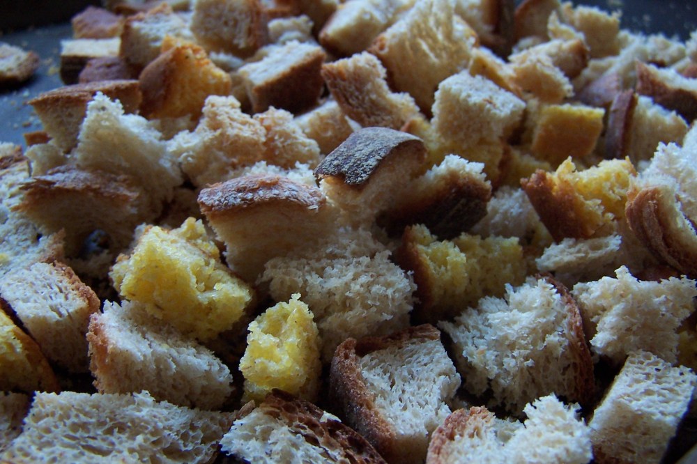 Dried Bread Cubes