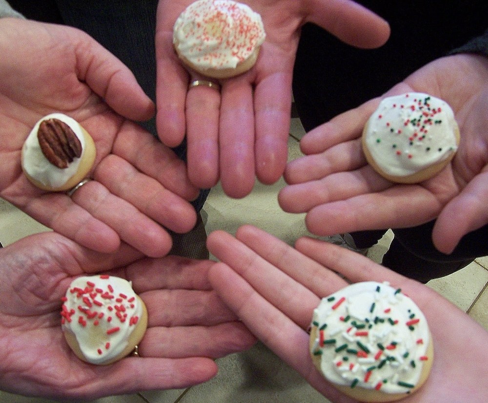 Italian Wedding Cookies Decorated