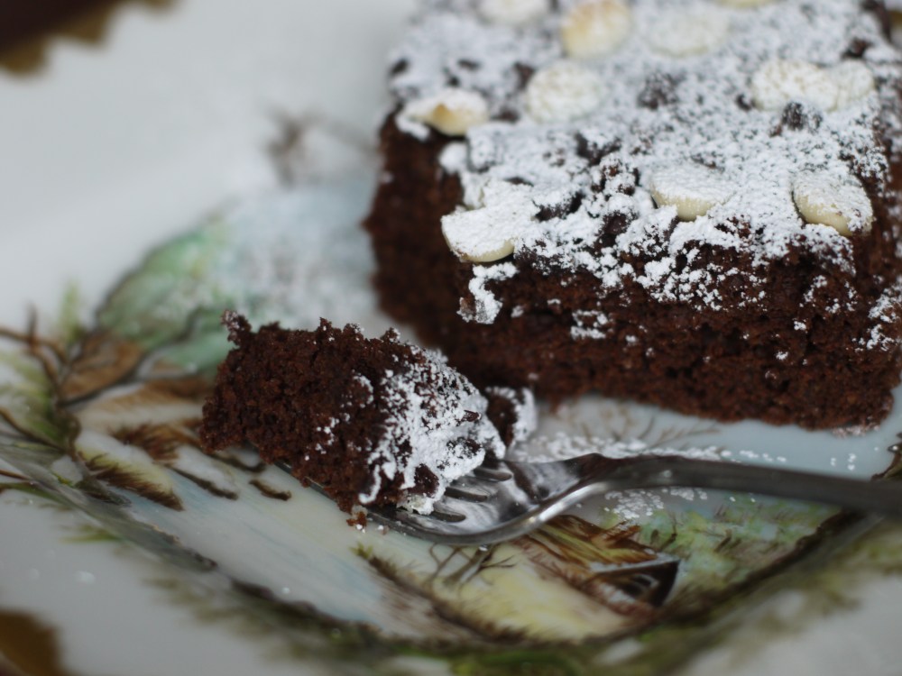 Chocolate Pan Cake Slice