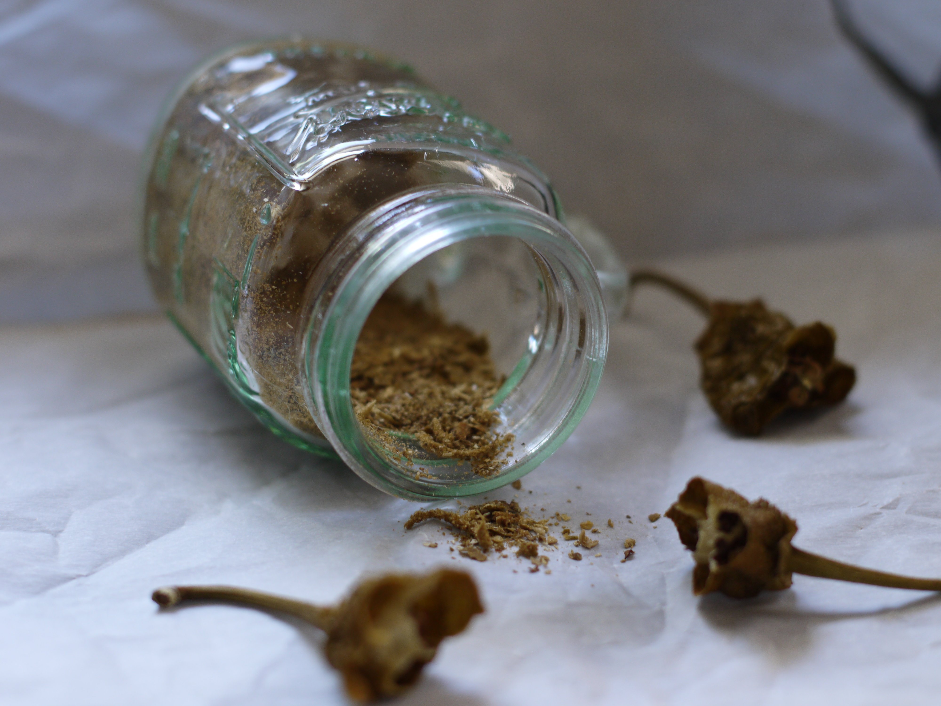 Dried Green Cowhorn Pepper Flakes